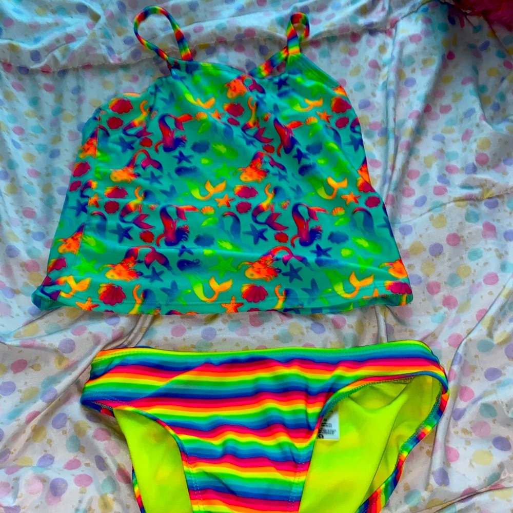Bath suit